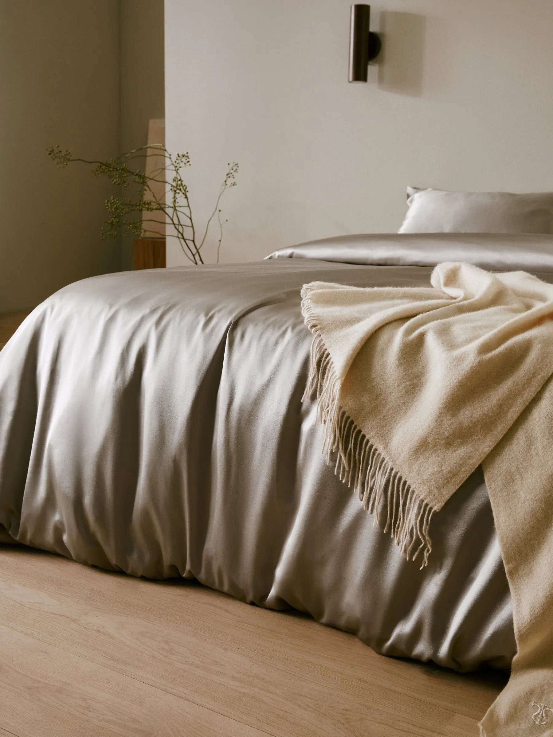 Šilkmedžio šilko patalynės komplektas