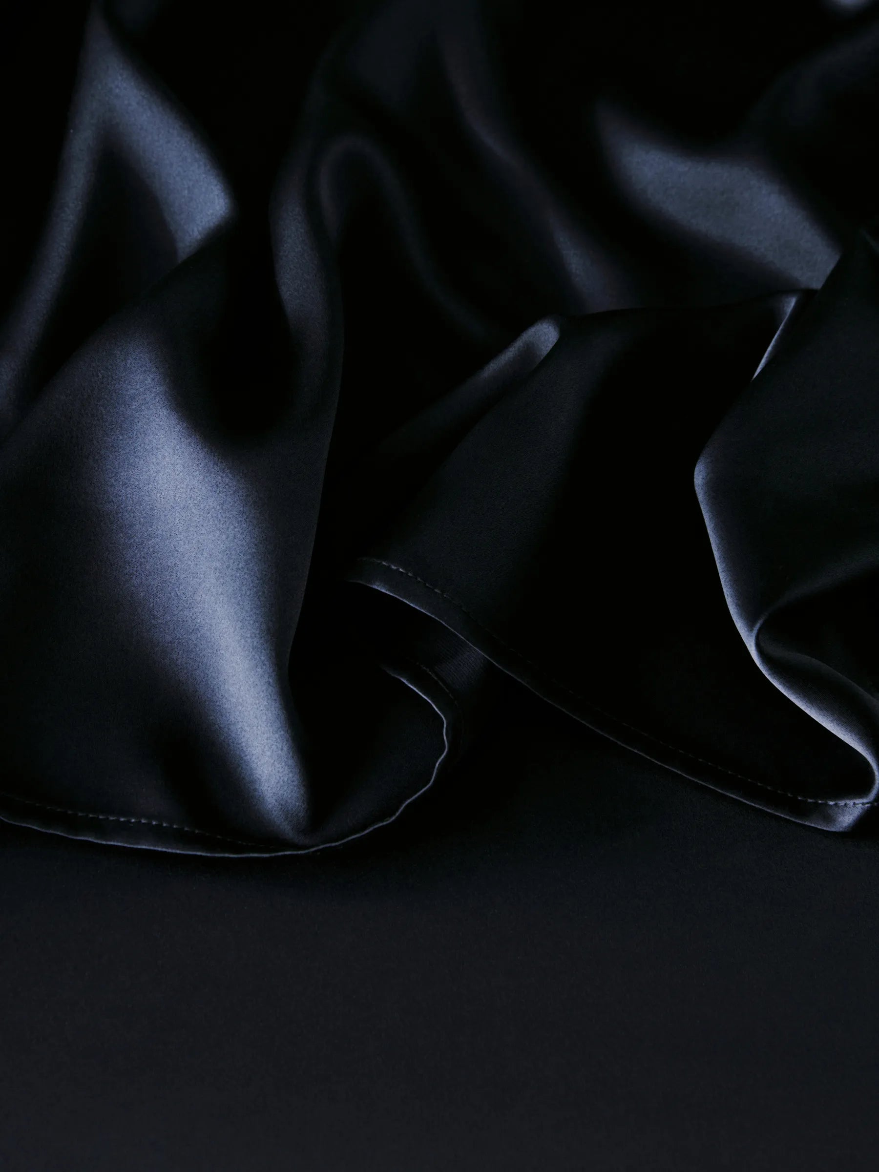 Šilkmedžio šilko patalynės komplektas